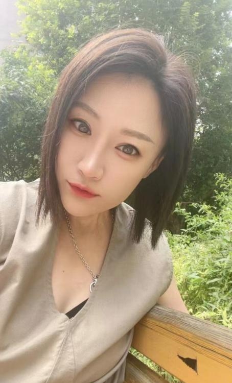 铁西颜值小美女