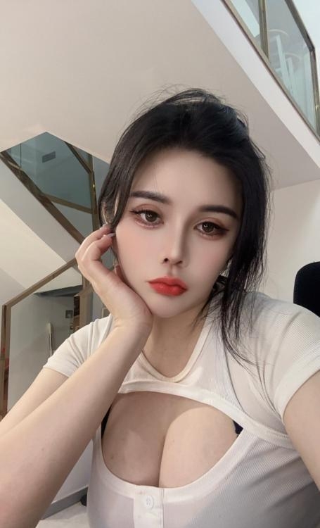 南开巨乳御姐沫儿