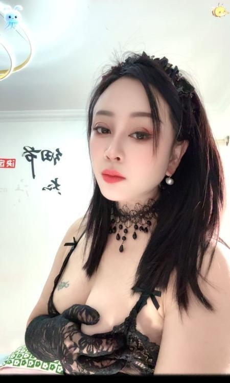 成寿寺桃子大长腿