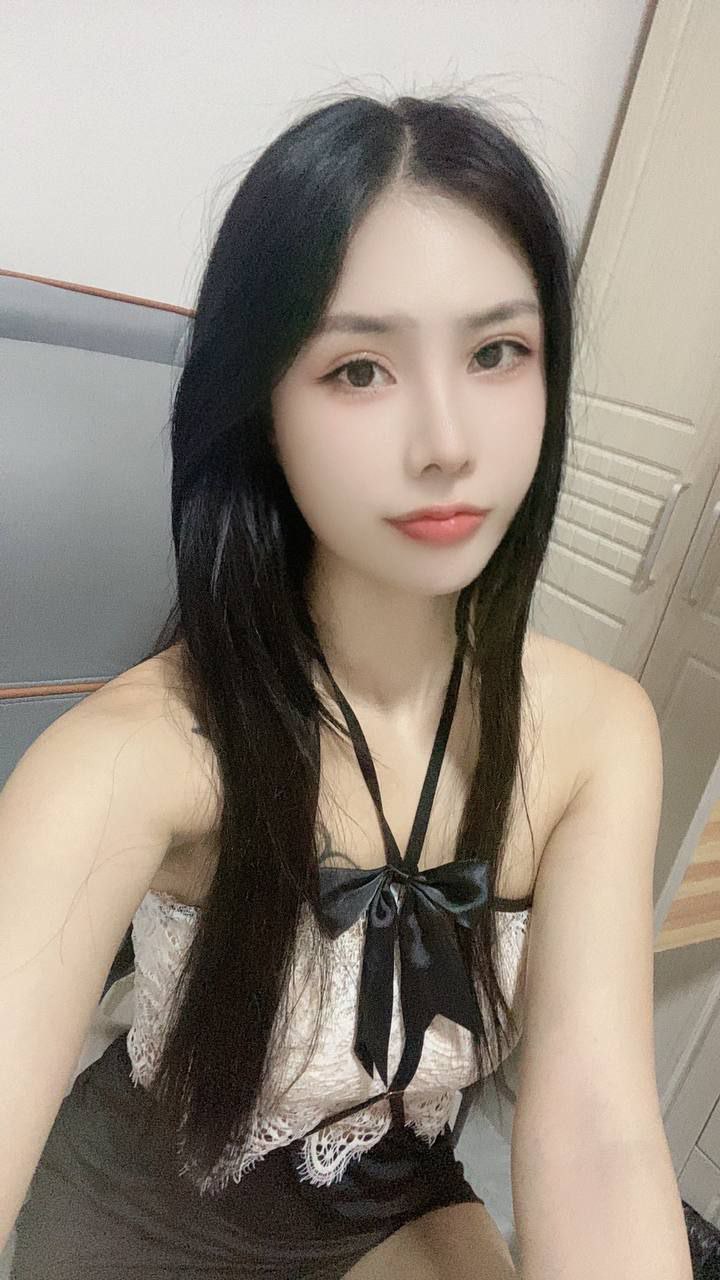 西湖性感小姐姐